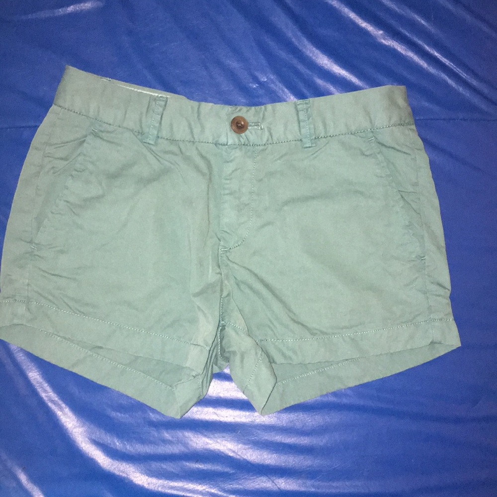 Cute green cargo short